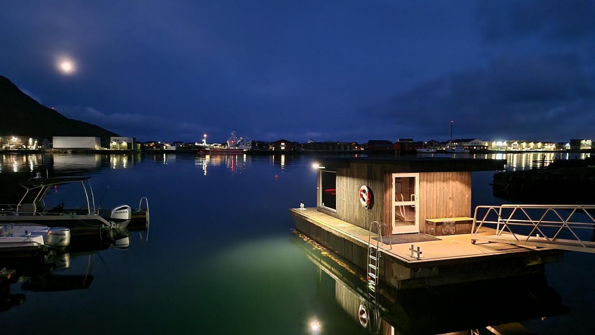 Apartmán Bensvik Brygge Vaeroy Exteriér fotografie